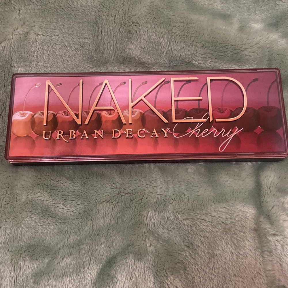 Urban Decay Cherry Naked Palette